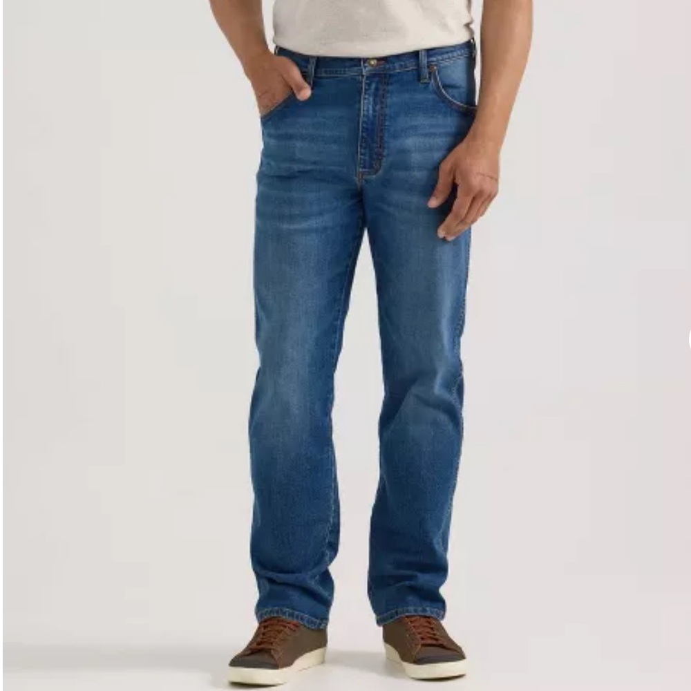 Wrangler Men's Regular Fit Denim Jeans